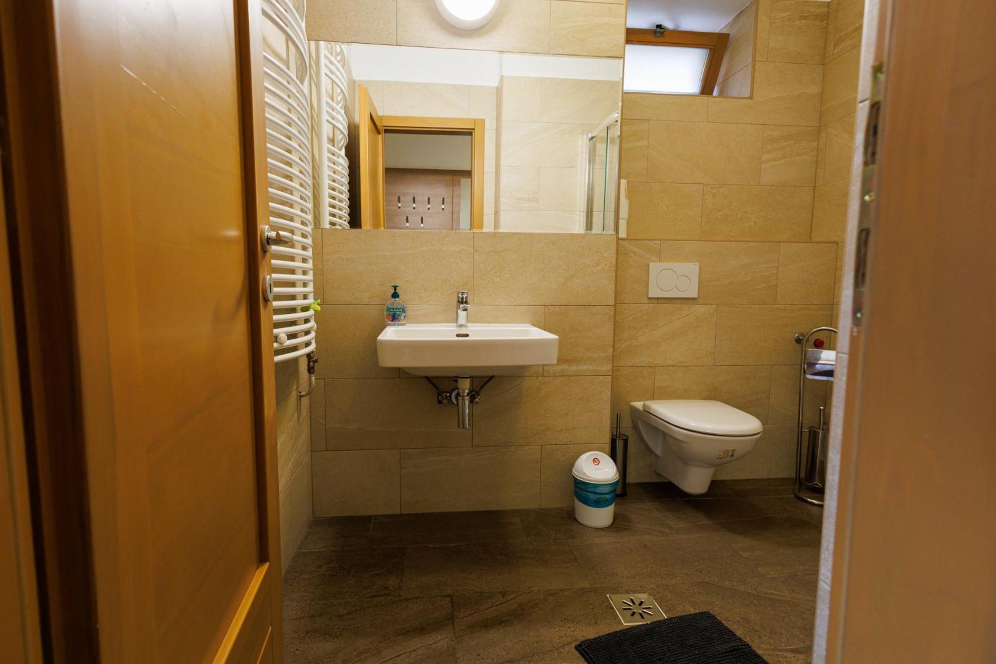 Jacht Apartmanok Balatonfured Exterior photo
